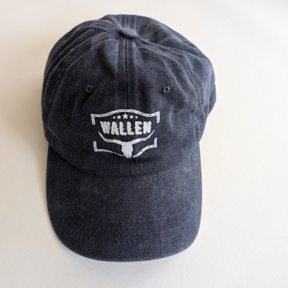 🎀 $5 SHEIN Blue Baseball Hat Logo Design - Picture 2 of 8